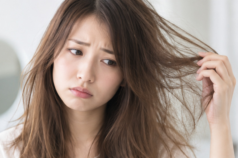 髪が広がるから軽くしたのに、もっと広がるのはなぜ？